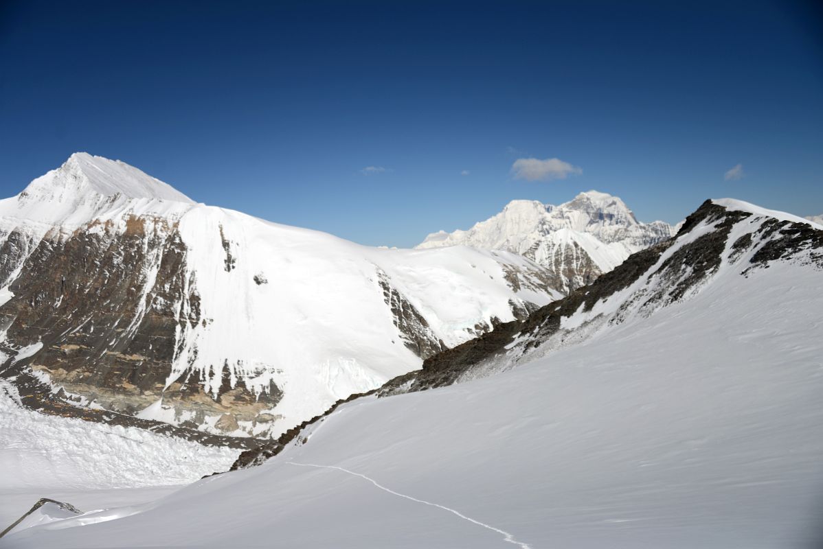 37 Changtse, Cho Oyu And Gyachung Kang Early Morning On The Climb To Lhakpa Ri Summit 